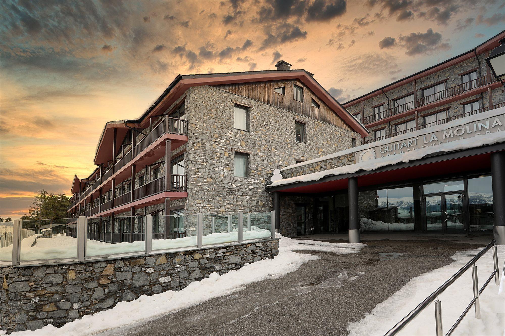 Guitart La Molina Aparthotel & Spa Dış mekan fotoğraf